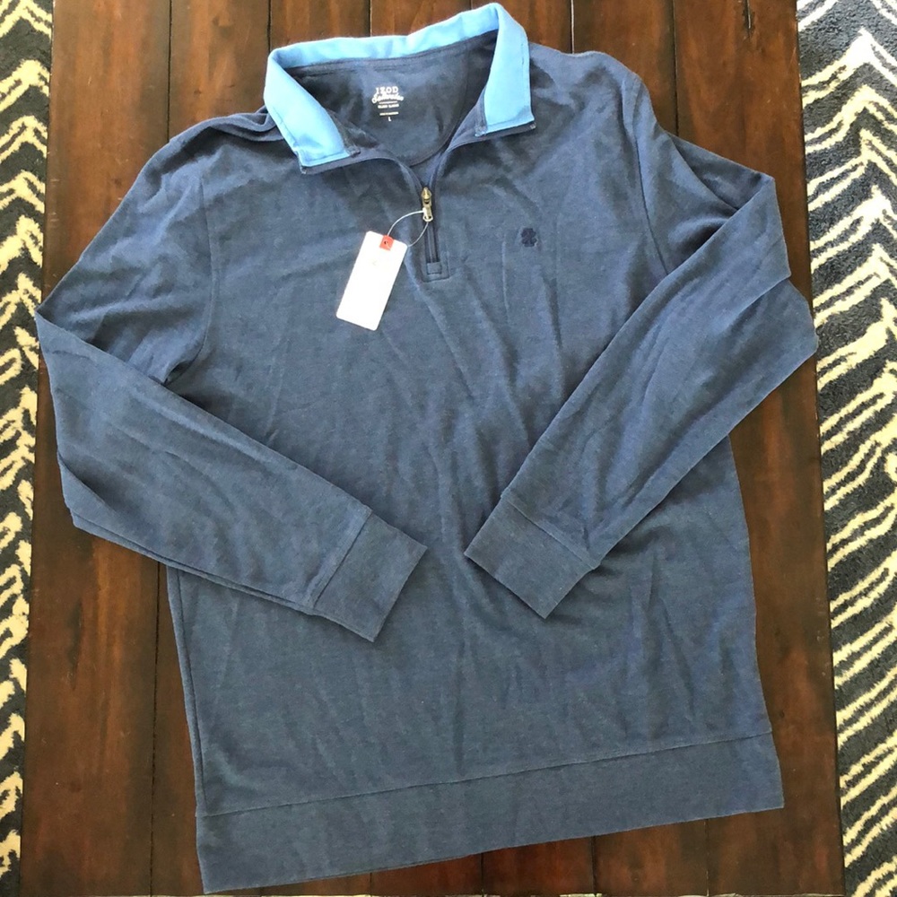 NWT Men’s Izod Pullover